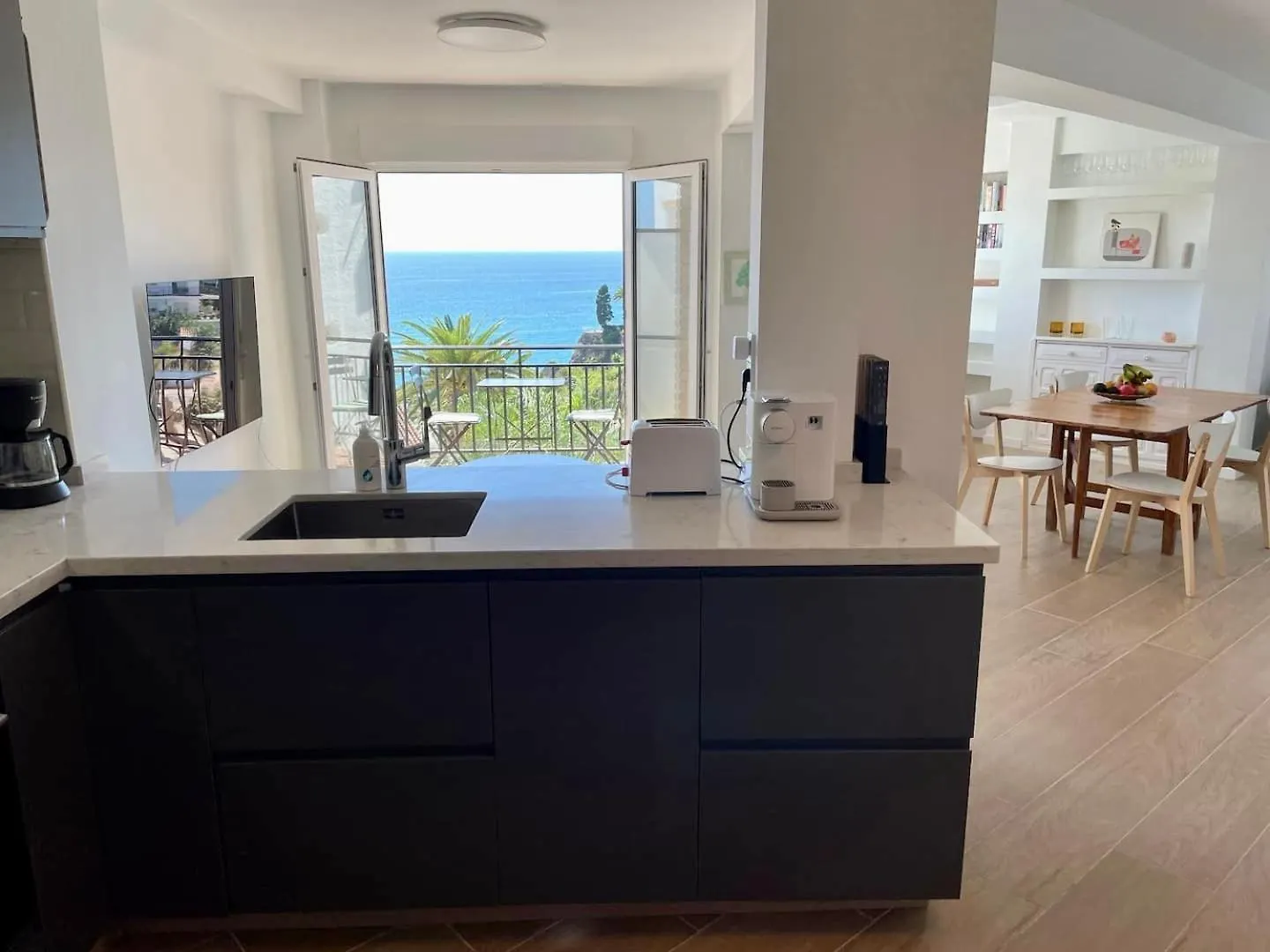 Luxury Sea View 2 Bedroom Apartment By Maison Jaken Nerja