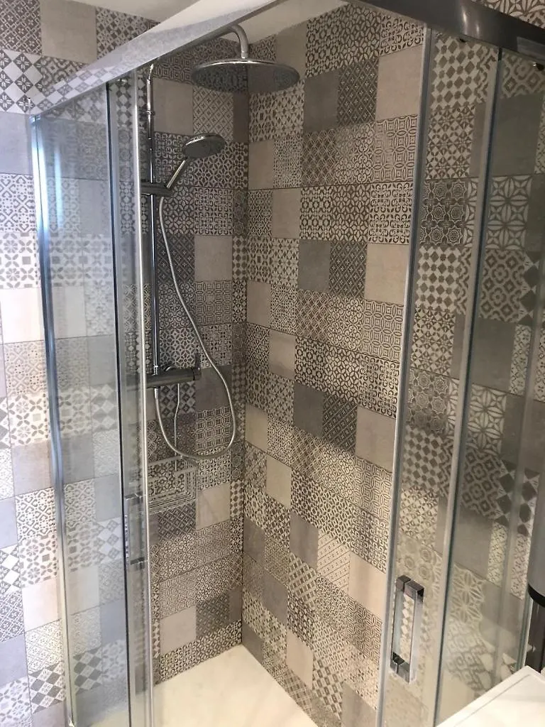 Luxury Sea View 2 Bedroom Apartment By Maison Jaken 内尔哈